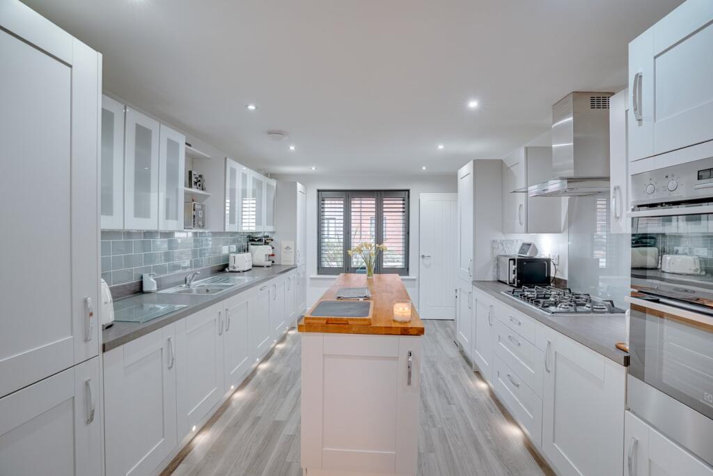 Additional image 6 of Gauntlet Drive, Upper Cambourne, Cambridge, CB23