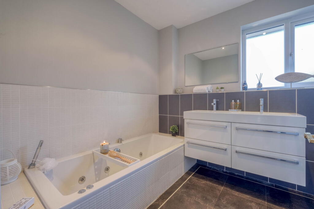 Additional image 18 of Finstall Road, Finstall, Bromsgrove, B60 3DB