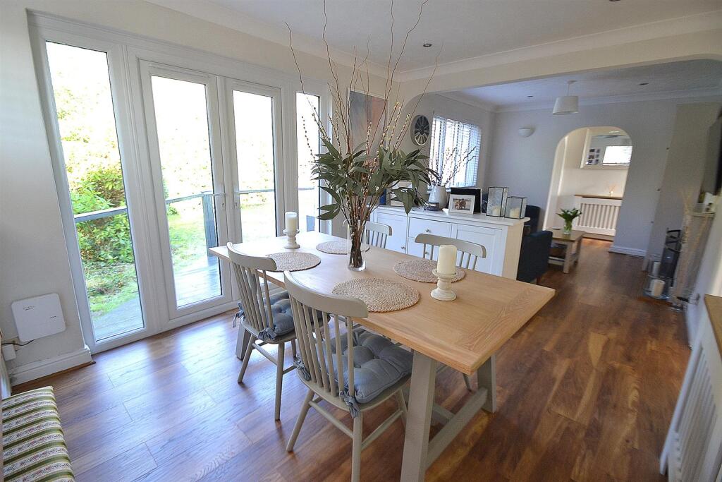 Additional image 5 of Sunny Ridge, Carters Corner, Hailsham