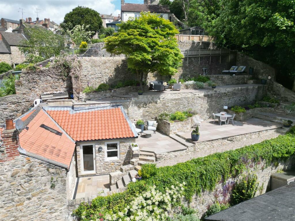 Additional image 23 of Bridge Street, Richmond