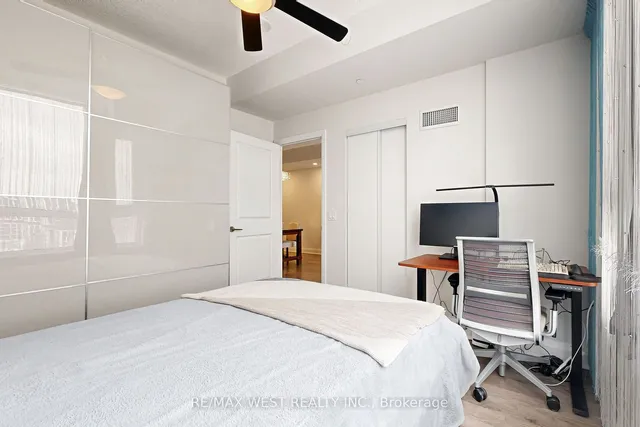 Additional image 26 of 17 Zorra St Unit 905