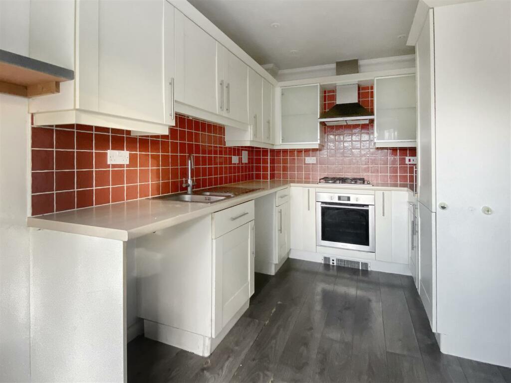 Additional image 4 of The Poplars, Littlehampton