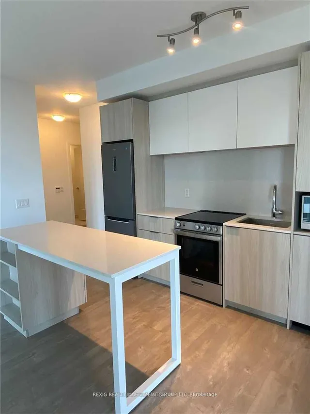 Additional image 7 of 70 Annie Craig Dr Unit 404