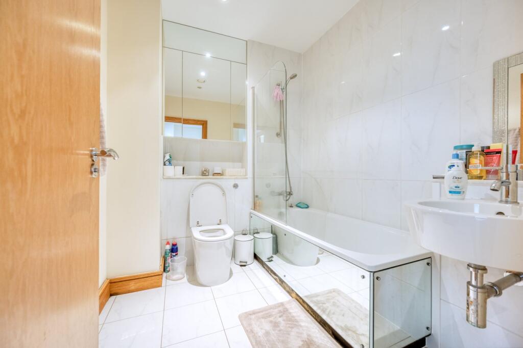 Additional image 8 of Hayes Road, Sully, Penarth, CF64