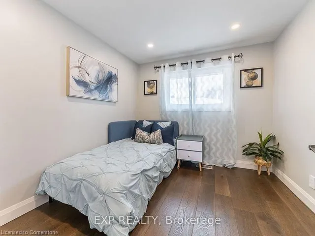 Additional image 15 of 669 Geneva Pk Dr