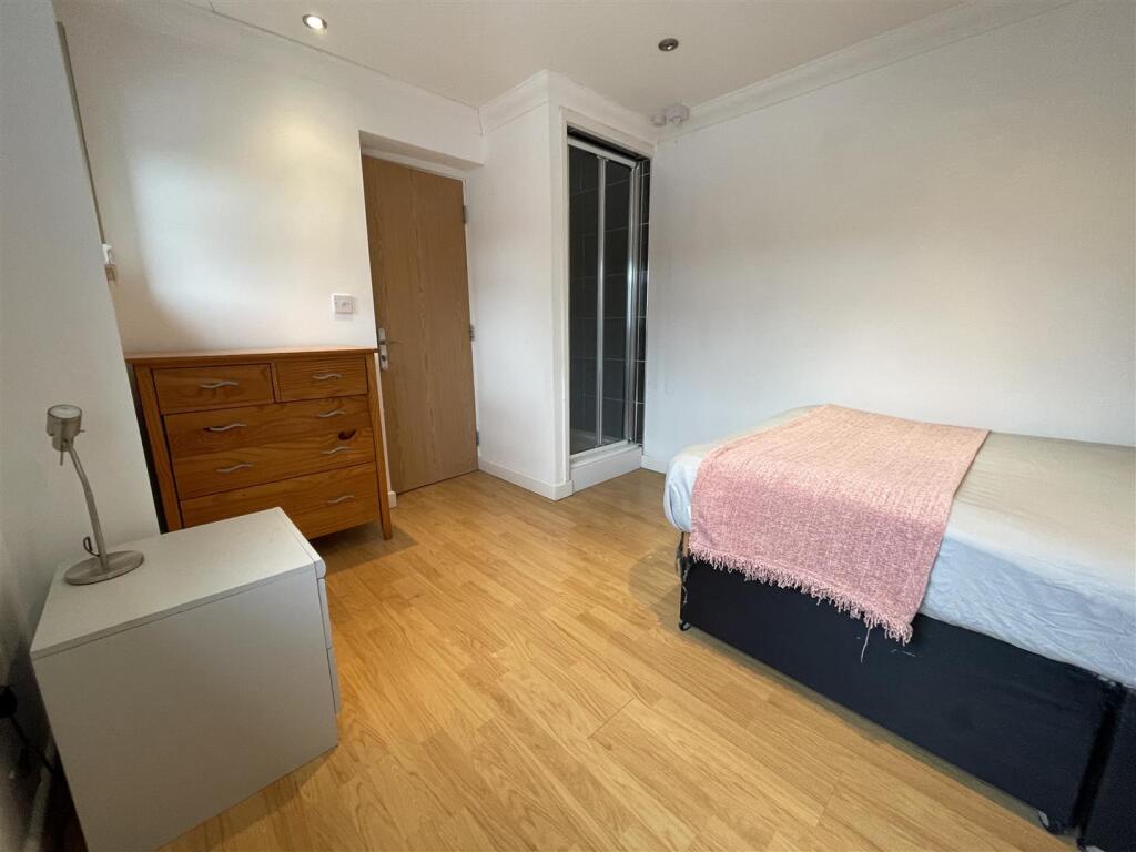 Additional image 6 of Albany Road, Cardiff