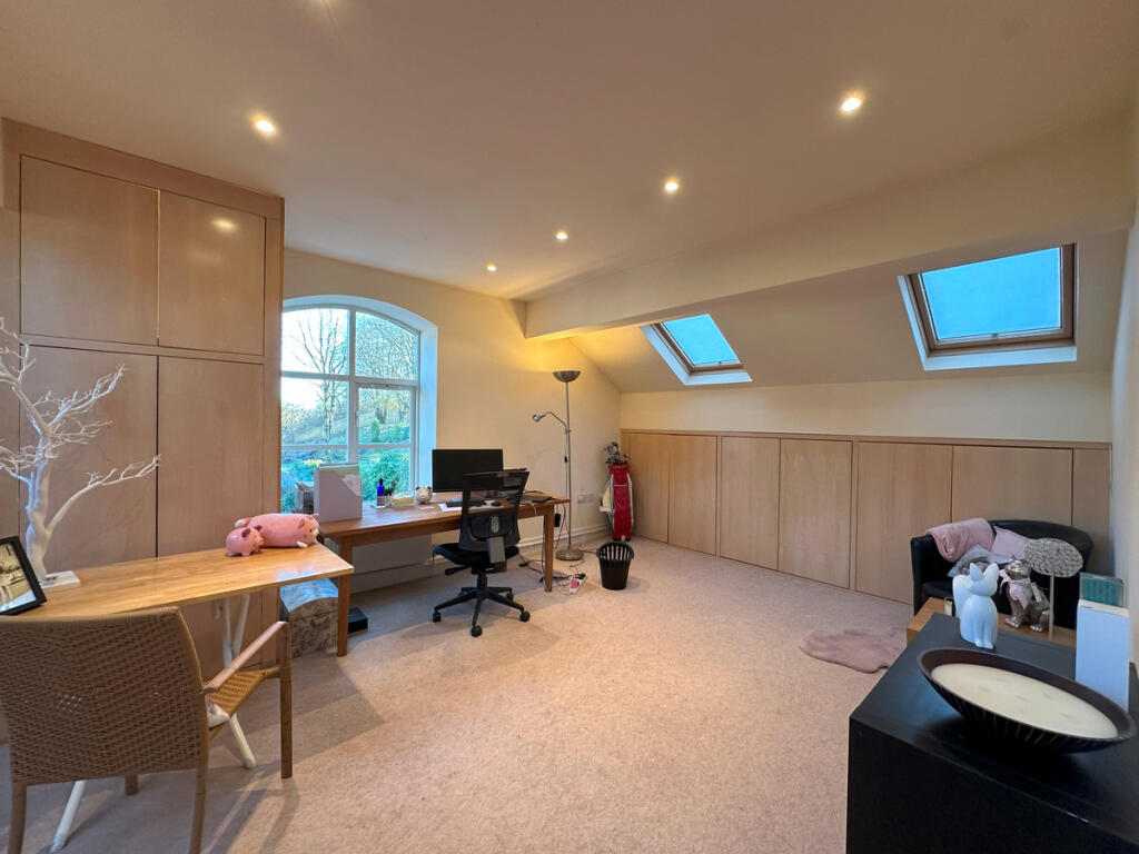 Additional image 26 of Lower Holme Way, Keighley, BD22