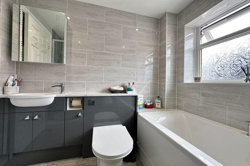 Additional image 15 of The Cornfields, Wick St Lawrence - LOVELY POSITION