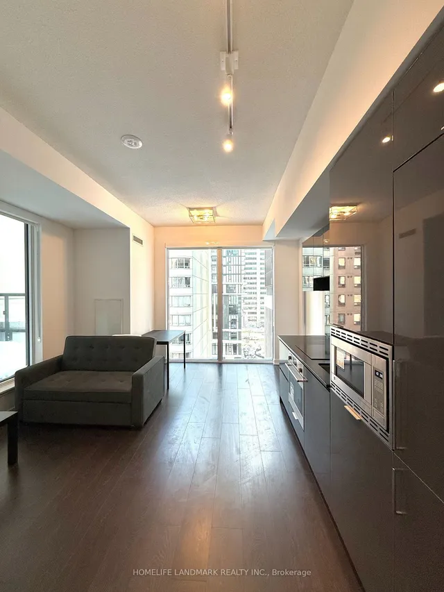 Additional image 16 of 121 St Patrick St Unit 715