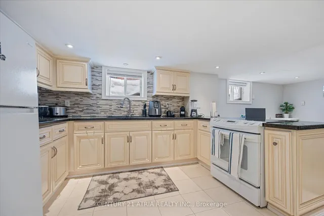 Additional image 30 of 63 Burnaby Blvd