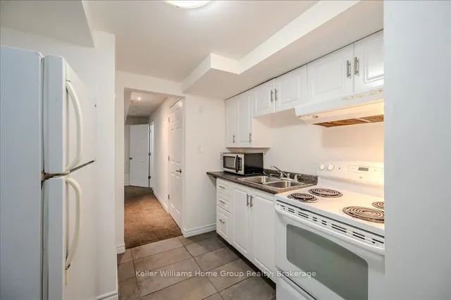 Additional image 32 of 29 Obermeyer Dr