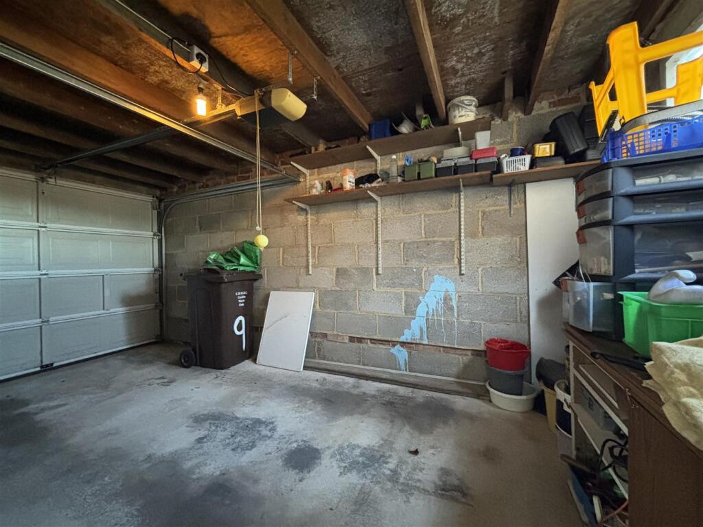 Additional image 18 of Hughendon Drive, Thornton, Bradford