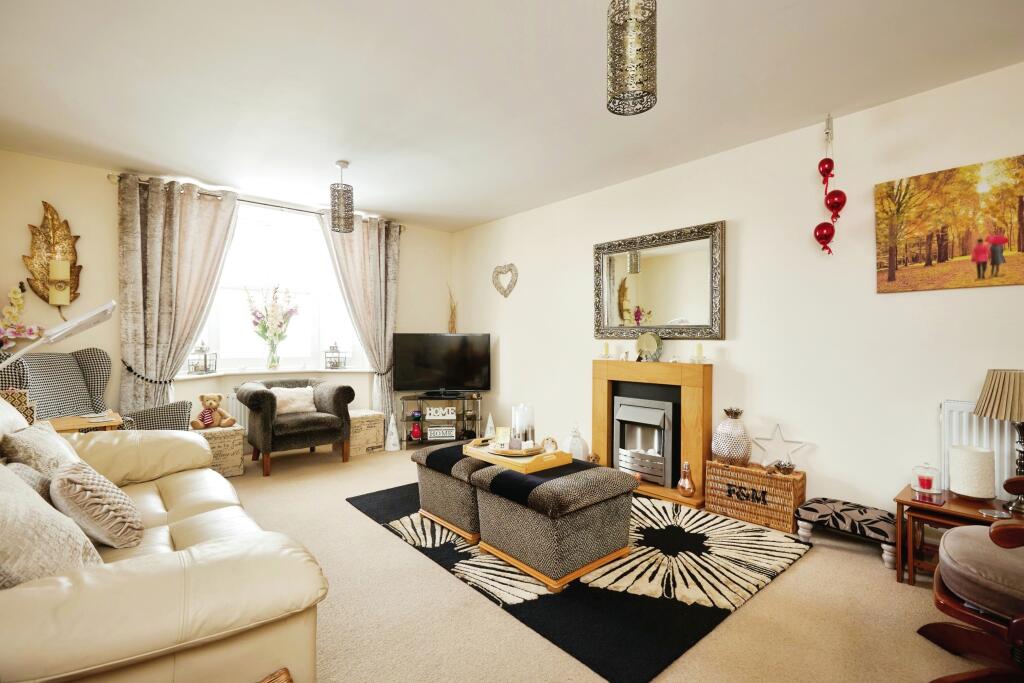 Additional image 2 of Station View, Radstock, BA3