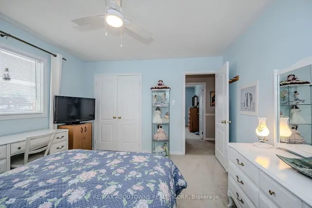 Additional image 30 of 85 HOWELL Rd