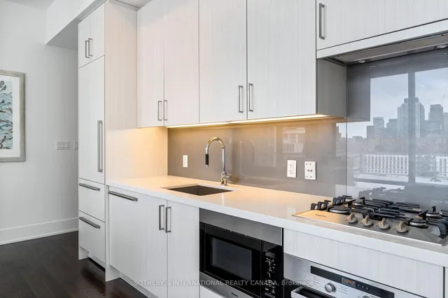 Additional image 8 of 39 Queens Quay Unit 803