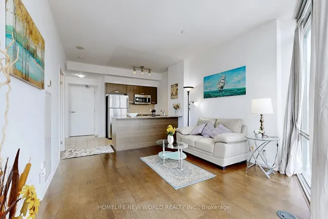 Additional image 10 of 832 BAY St Unit 2704