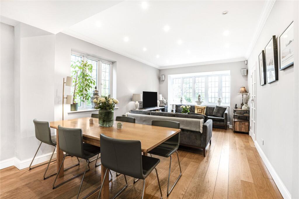 Additional image 9 of Kentish Lane, Brookmans Park, Hertfordshire, AL9