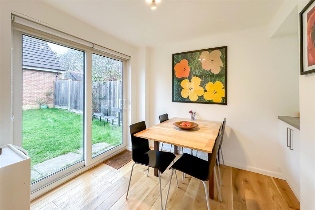 Additional image 21 of Wynches Farm Drive, St. Albans, Hertfordshire, AL4