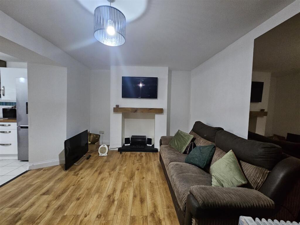 Additional image 4 of Regent Street, Kingswood, Bristol