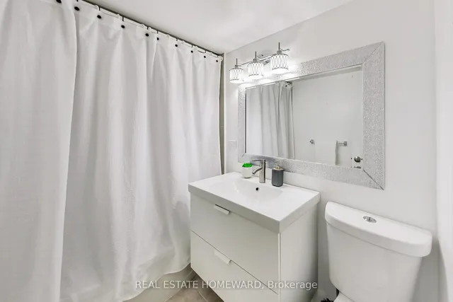 Additional image 32 of 46 Lombardy Cres