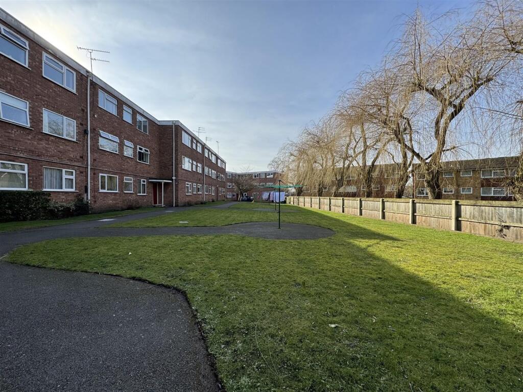 Additional image 13 of Woburn Crescent, Great Barr, Birmingham