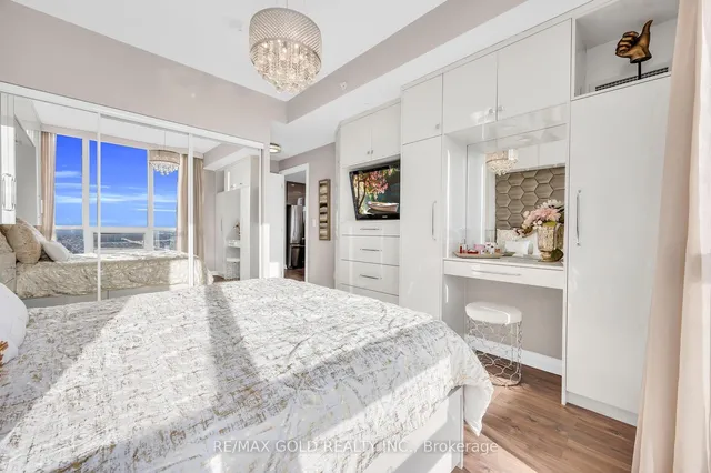 Additional image 31 of 5033 Four Springs Ave Unit 2211