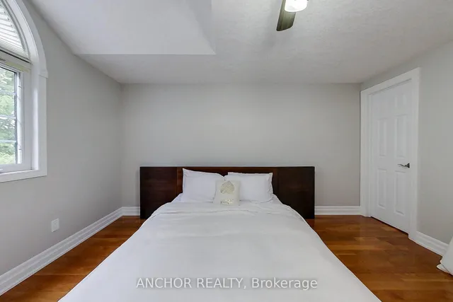 Additional image 19 of 69 Candle Cres