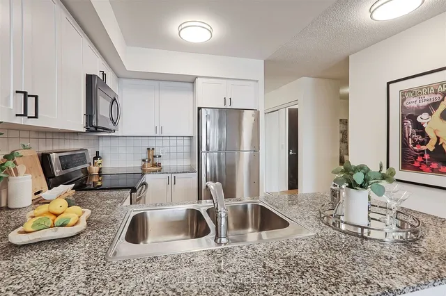 Additional image 9 of 1070 Sheppard Ave Unit 912