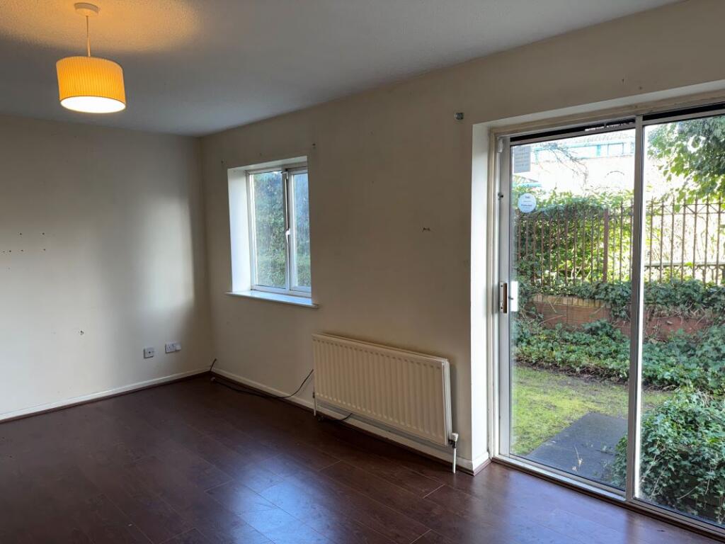 Additional image 4 of Flat 27 Barwell Court, Barwell Road, Birmingham, West Midlands, B9 4LB