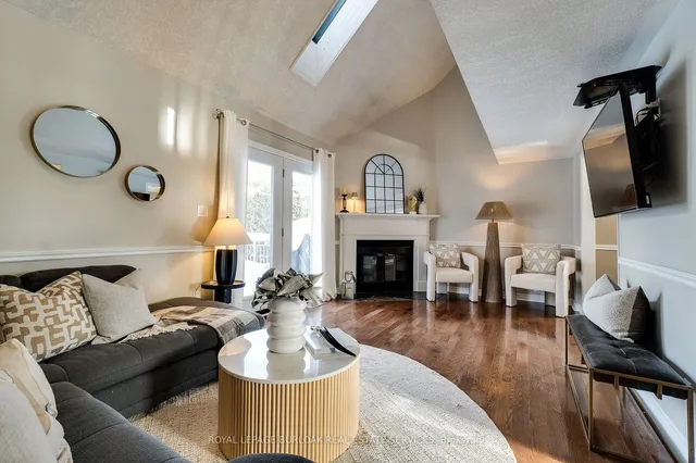 Additional image 6 of 2154 Salma Cres