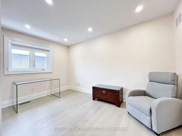 Additional image 31 of 152 Holmes Ave