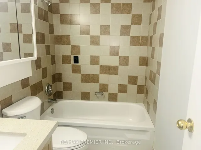 Additional image 17 of 1455 LAWRENCE Ave Unit 1801