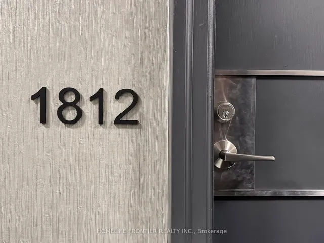 Additional image 22 of 30 Grand Trunk Cres Unit 1812