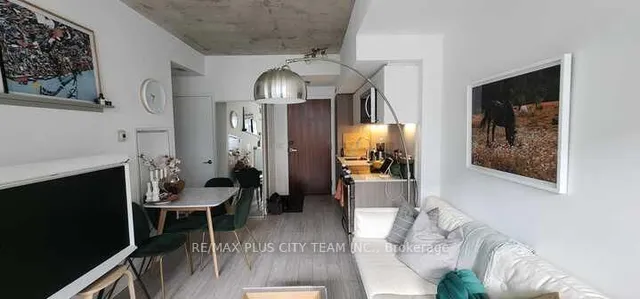 Additional image 3 of 30 Baseball Pl Unit 810