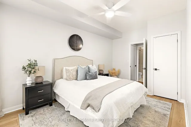 Additional image 22 of 18 Beverley St Unit 703