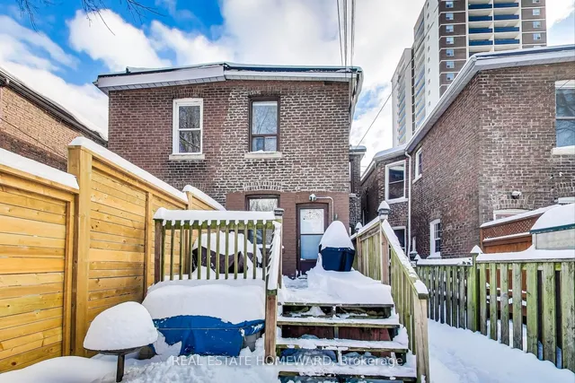 Additional image 27 of 36 Eastmount Ave