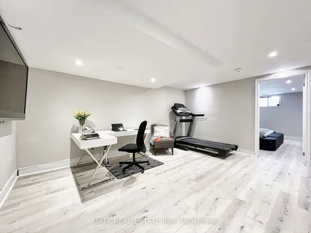 Additional image 27 of 6660 APPLEBY Line