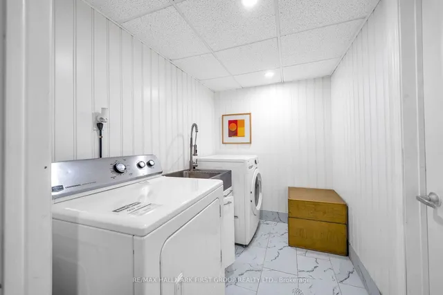 Additional image 22 of 451 Military Tr Unit 106