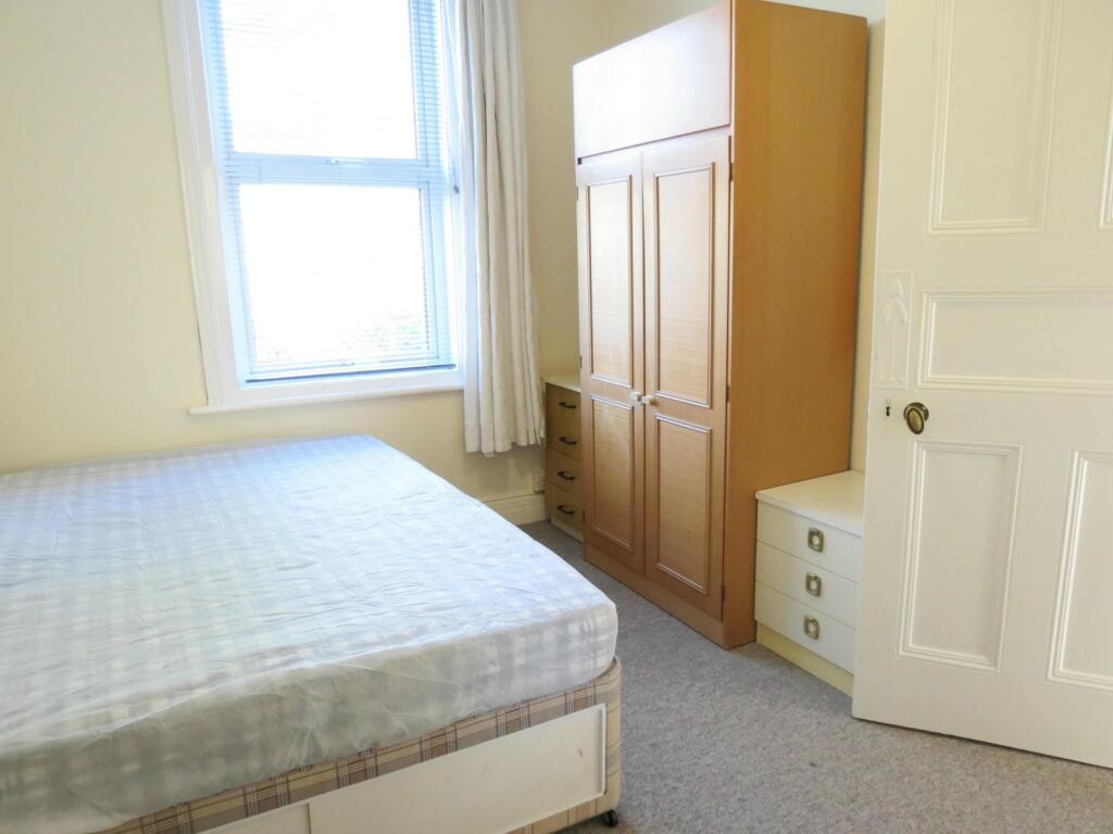 Additional image 10 of 5 bedroom Detached House in Charminster