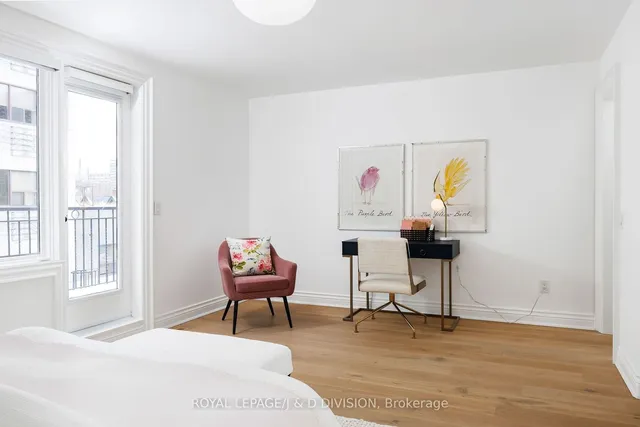 Additional image 38 of 33 Webster Ave