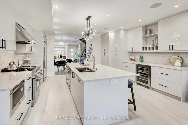 Additional image 15 of 94 Lake Cres