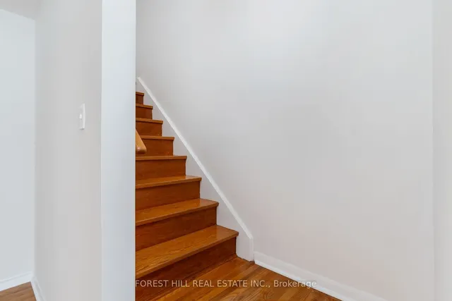 Additional image 40 of 8 Balmoral Dr
