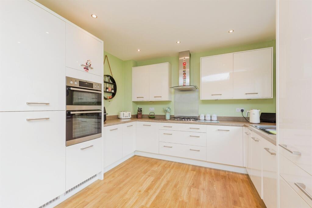 Additional image 2 of Alton Close, Amington, Tamworth