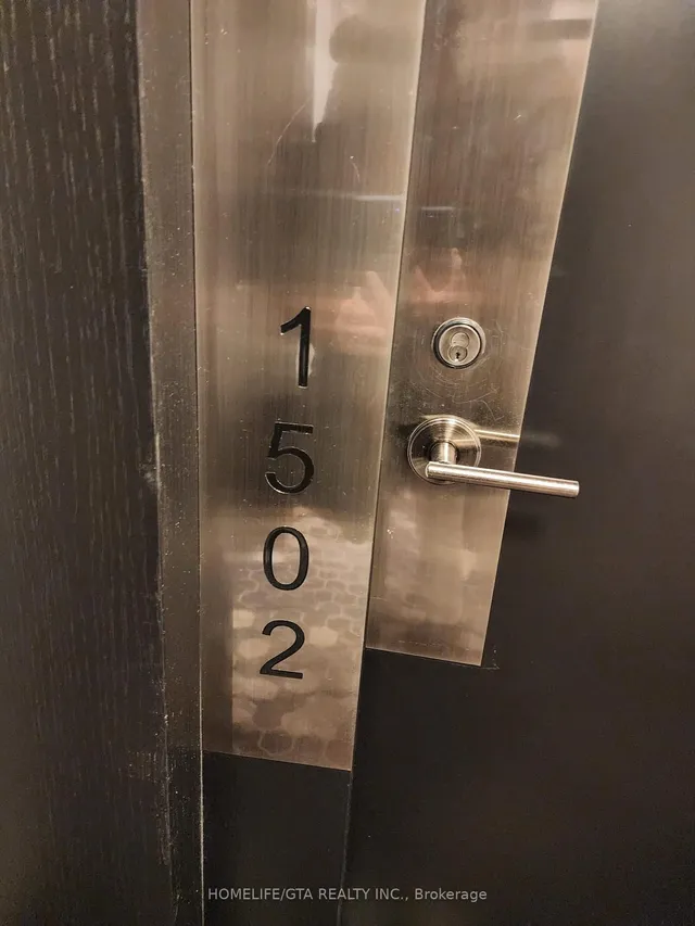 Additional image 3 of 101 Erskine Ave Unit 1502