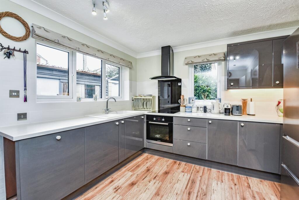 Additional image 4 of King Lane, Warminster