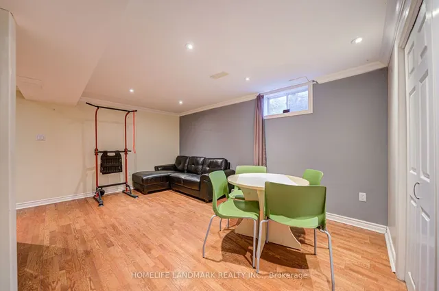 Additional image 32 of 27 Harfleur Rd