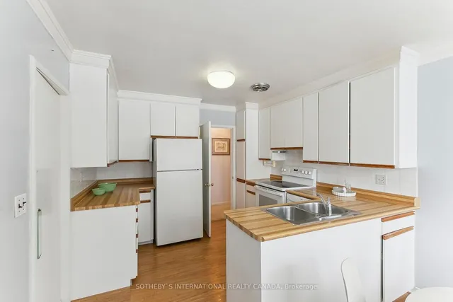 Additional image 14 of 25 Abinger Cres
