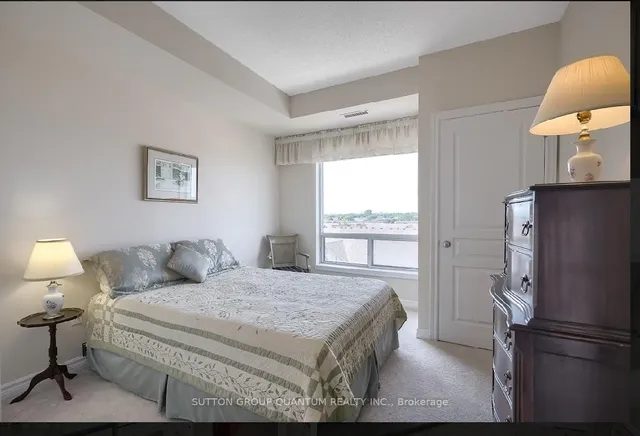 Additional image 15 of 5070 Fairview St Unit 506