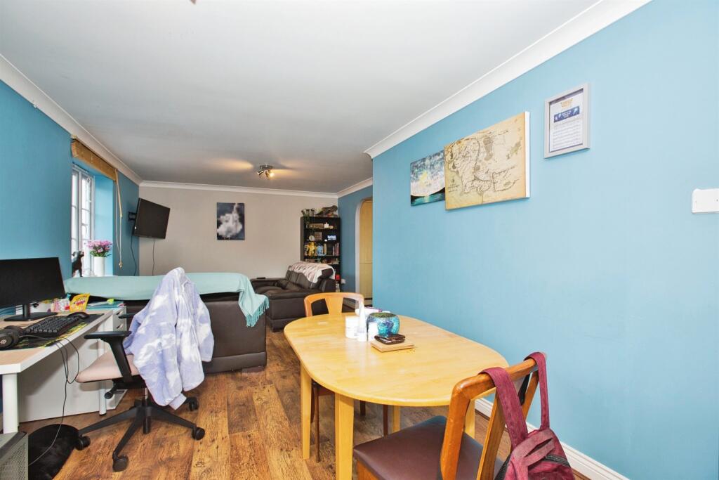 Additional image 8 of Hawks Rise, Yeovil