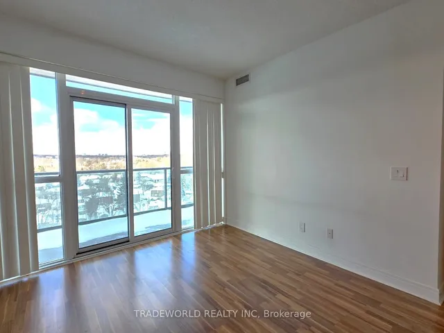 Additional image 3 of 35 Brian Peck Cres Unit 1023